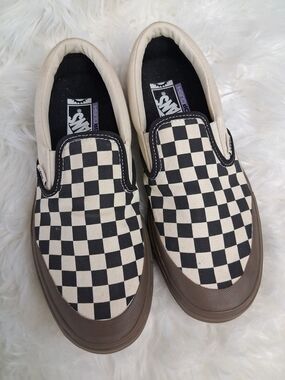 Vans Skate Slip-On Checkerboard Sneakers Black & White Mens 8/ Womens 9 1/2